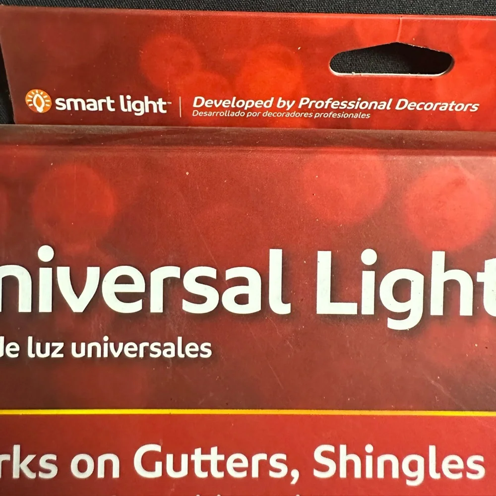 🌸 $3 if bundled Universal Light Clips for gutters shingles & tile 100 Clips NWT